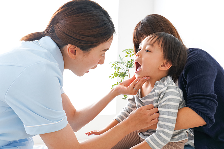 お子様の歯を守るお手伝いします